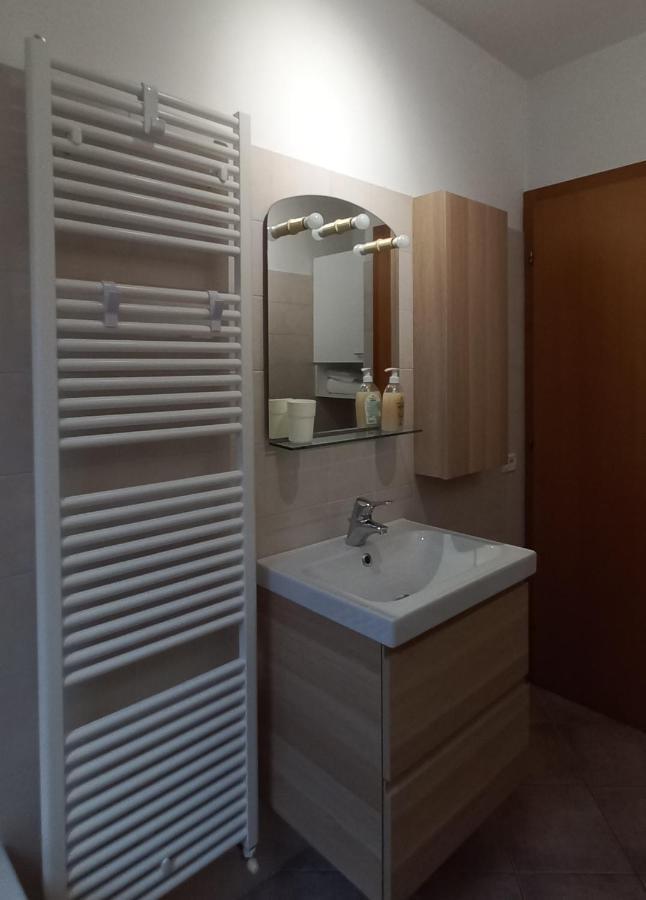 Piccolo E Confortevole Tra Trento E Riva Del Garda Villa Lagarina Kültér fotó